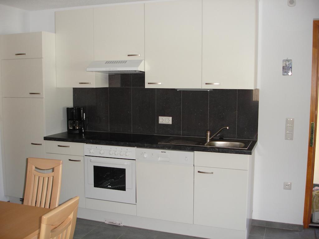 Haus Telisia Διαμέρισμα Kloesterle am Arlberg Δωμάτιο φωτογραφία