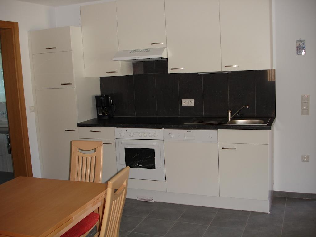 Haus Telisia Διαμέρισμα Kloesterle am Arlberg Δωμάτιο φωτογραφία