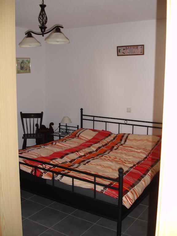 Haus Telisia Διαμέρισμα Kloesterle am Arlberg Δωμάτιο φωτογραφία